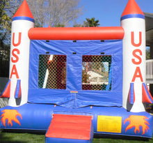 Load image into Gallery viewer, ROCKET SHIP BOUNCE HOUSE W/ BASKETBALL HOOP
